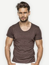 trend brown tshirt
